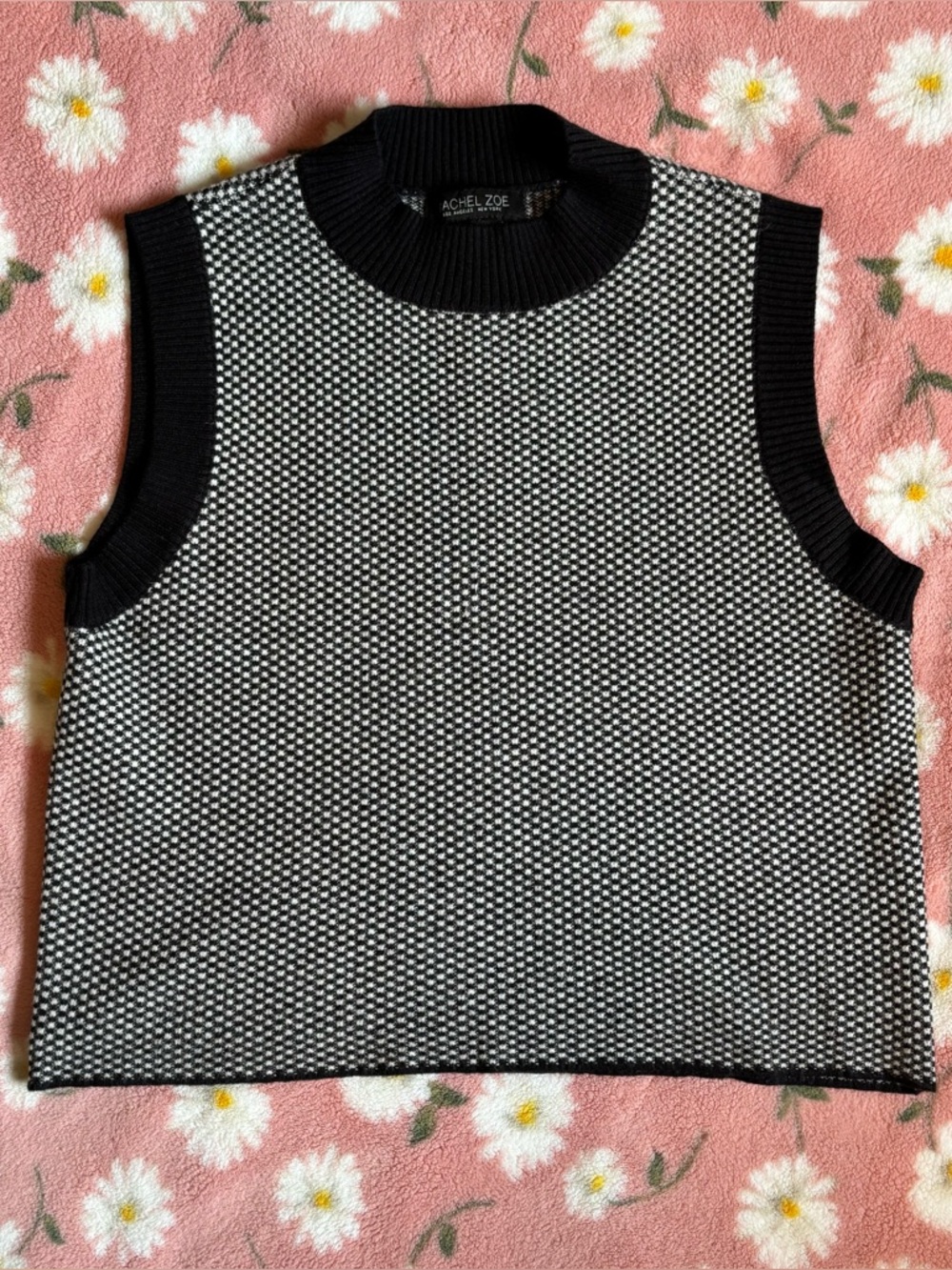 Rachel Zoe Sleeveless Checkered Sweater Size S EUC